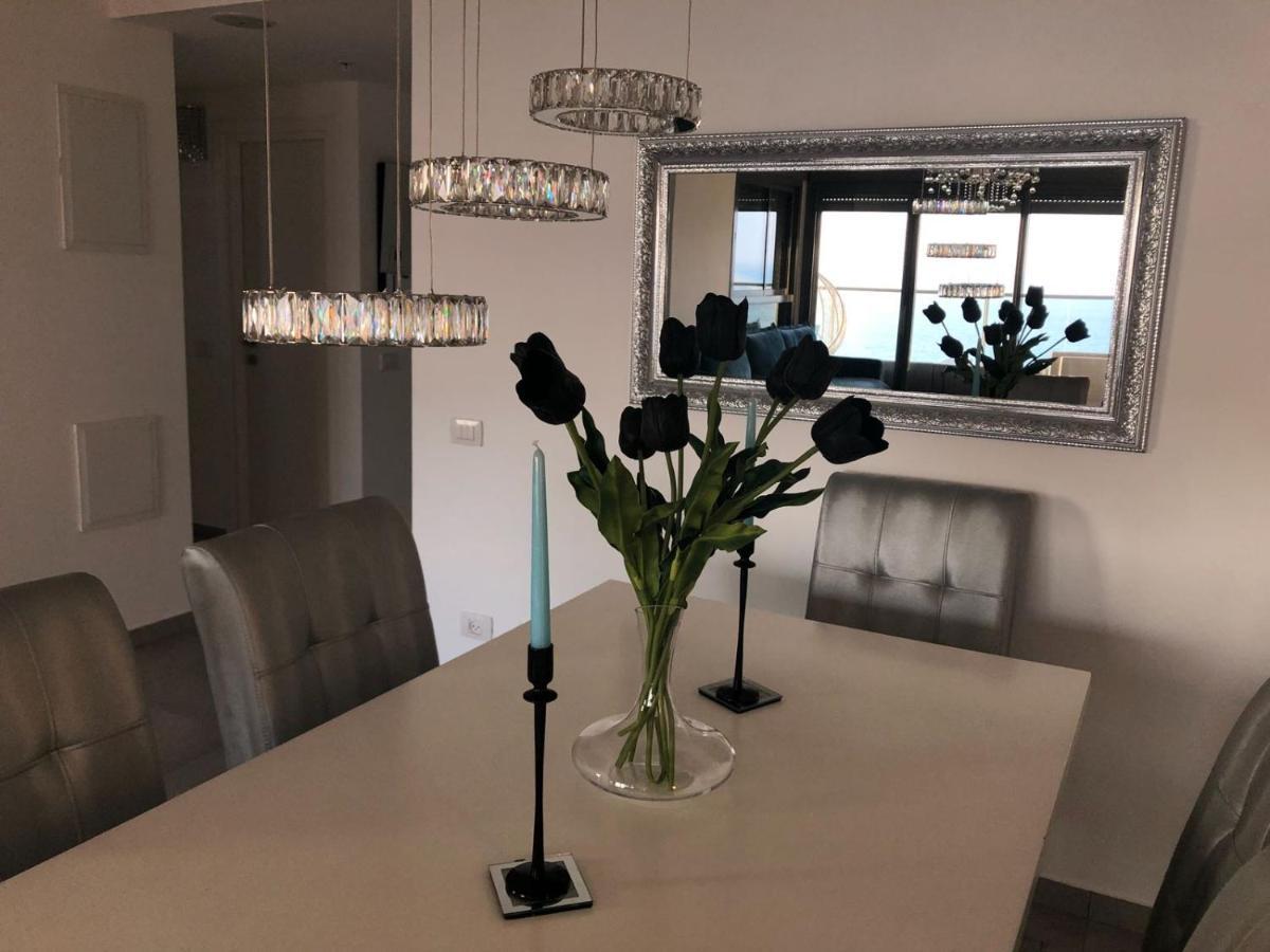 Panorama Apartment " City Garden " Bat Yam Bagian luar foto
